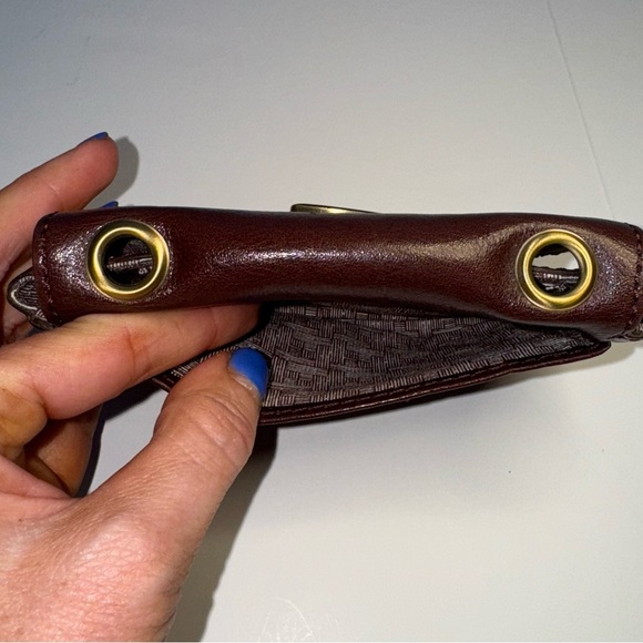 Hobo International Turn Lock leather wallet/ purse - Picture 5 of 10